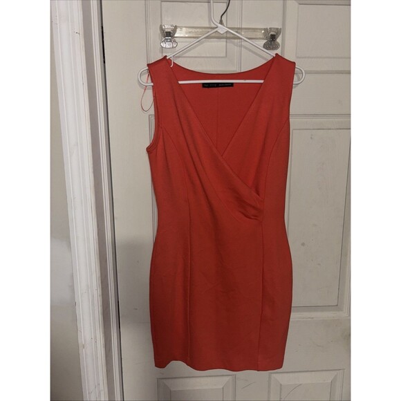 ZARA SIZE Large SLEEVELESS MINI DRESS CORAL - Picture 1 of 4